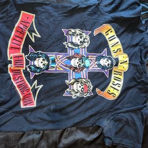Guns and Roses Graphic Tee